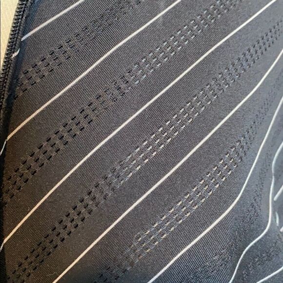 Lane Bryant Collared Zip-Up Chevron Long Sleeve Layering Blouse Black 14/16 EUC - Picture 13 of 15